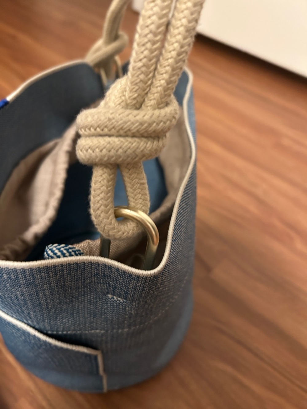 NWOT! ROTHY’S Light Blue Canvas Bucket Bag with Rope Handle - Picture 6 of 10